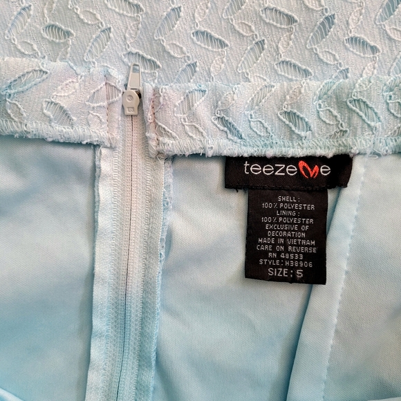 Cloudy Sky Tea Dress - Picture 9 of 9